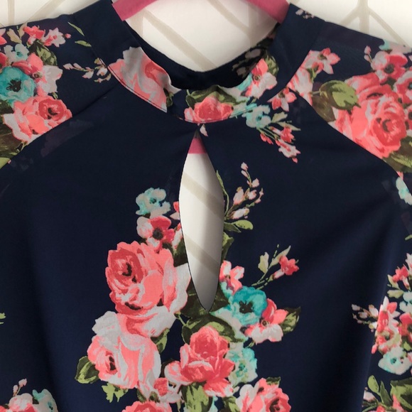 NWT Aqua floral shorts romper - Picture 3 of 6